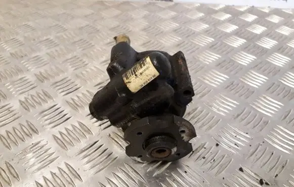 Citroen C5 Power steering pump 9640485880