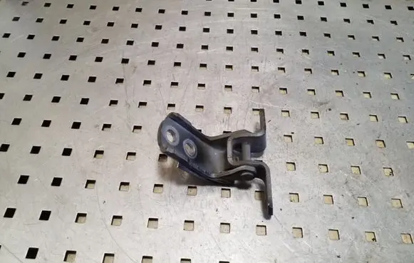 Toyota RAV 4 (XA30) Front door upper hinge A046694