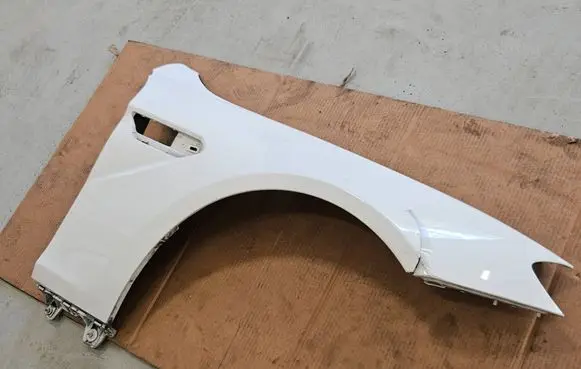 BMW M6 Fender 