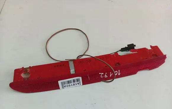 Volkswagen PASSAT B6 Third/center stoplight 27907001
