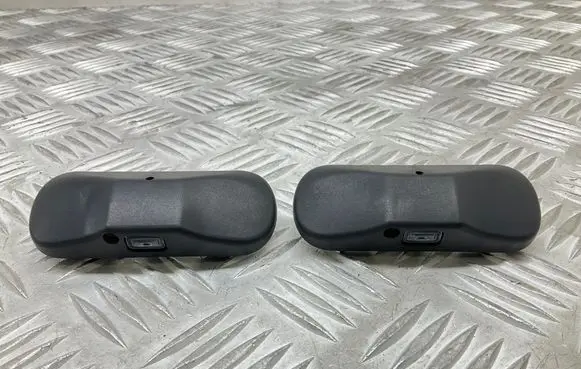 Volkswagen Tiguan Windshield washer spray nozzle 5M0955985C