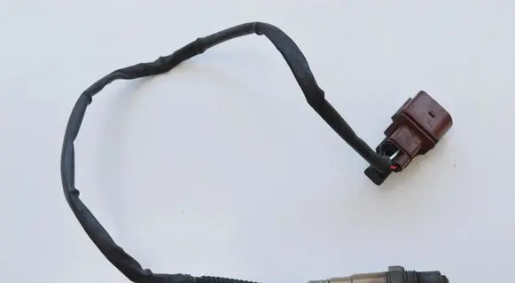 Volkswagen Phaeton Lambda probe sensor 0258007258259 07C906262