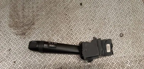 Volvo S60 Indicator stalk 30768097