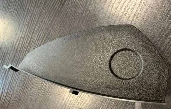 BMW 1 F20 F21 Dashboard side end trim 9205406