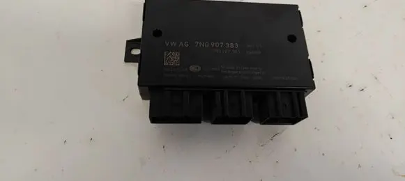 Volkswagen PASSAT B7 Tow bar trailer control unit/module 7N0907383