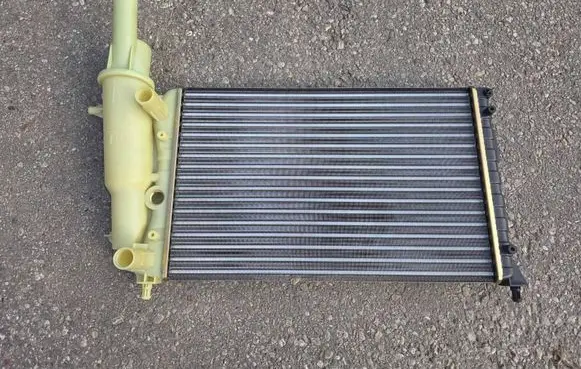 Fiat Punto (176) Coolant radiator 61857