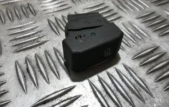 Fog light switch