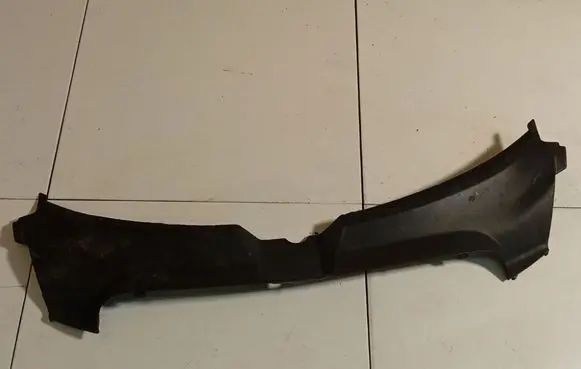Audi A6 S6 C6 4F Wiper trim 4F0807081