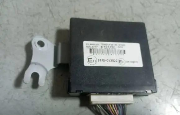 Toyota Corolla Verso AR10 Immobilizer control unit/module 897800F020 97RI012022