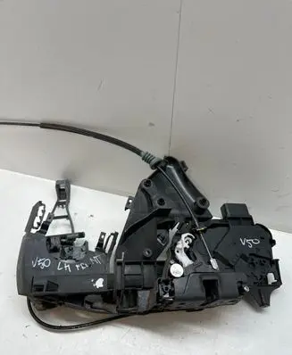 Volvo V50 Front door lock 30799309