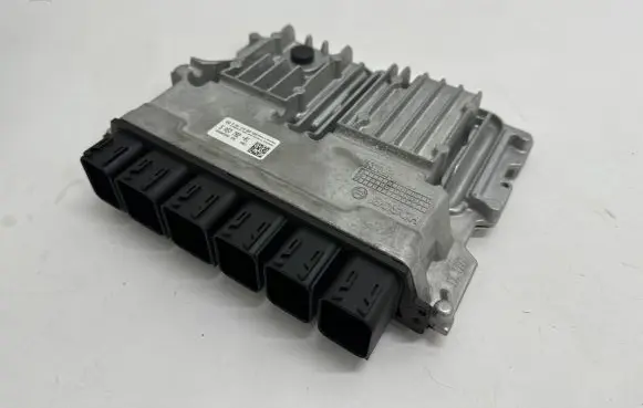 BMW 5 G30 G31 Engine control unit/module 5A57782