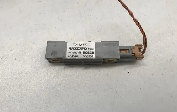 Volvo V70 Airbag deployment crash/impact sensor 9452777 004078 300902
