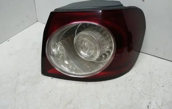 Volkswagen Golf Plus Rear/tail lights 5M0945096N
