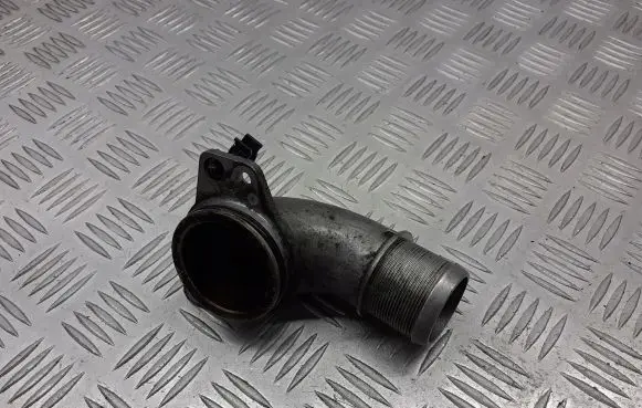Opel Zafira B Intercooler hose/pipe 55353003