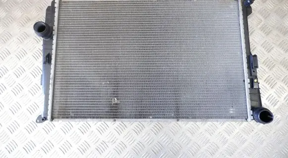 BMW X3 F25 Coolant radiator 8623369