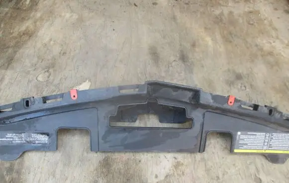 Opel Insignia A Top upper radiator support slam panel 13250569