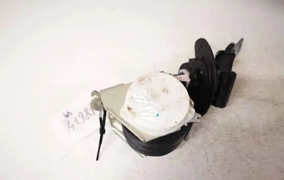 Peugeot 5008 Middle seatbelt (rear) 9681973480