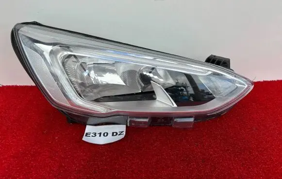 Ford Focus Headlight/headlamp JX7B-13W029-AE