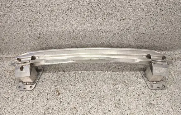 Audi Q7 4M Rear bumper support beam 4M0807309