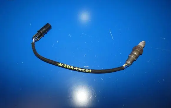 Mercedes-Benz C W205 Lambda probe sensor A0005424300 424300