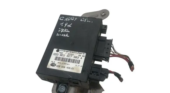 Volkswagen Caddy Tow bar trailer control unit/module 8E0907383A 5DS00840801