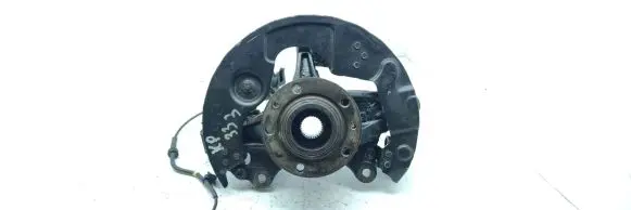 Peugeot 308 Front wheel hub spindle knuckle 9806779580