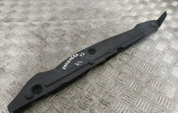 Porsche Panamera (970) Fender end trim 97050464201