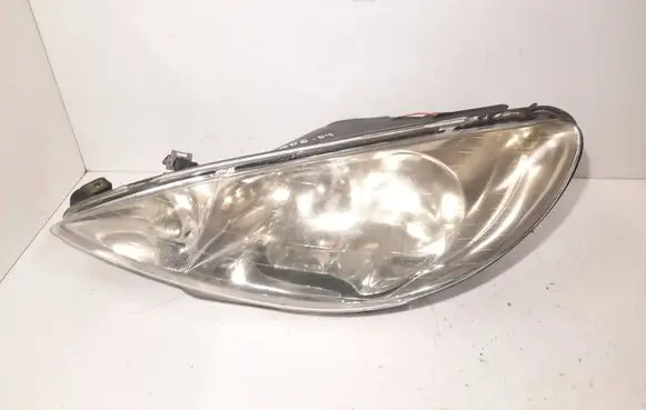 Peugeot 206 Headlight/headlamp 9628666880