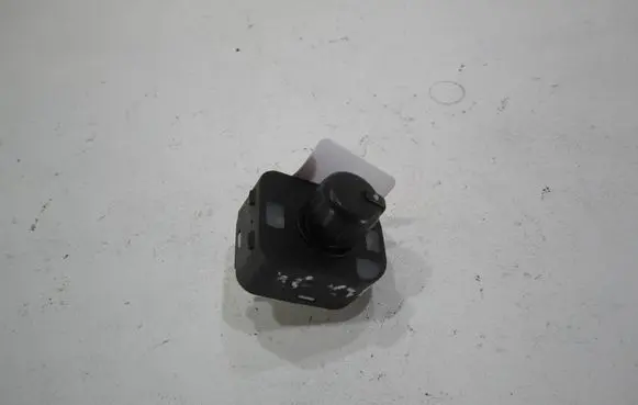 Audi A6 S6 C6 4F Wing mirror switch 8E0959565A