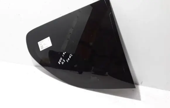 Dacia Dokker Rear side window 833069695R