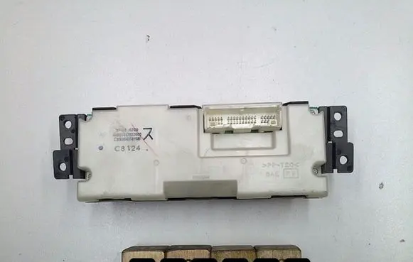 Nissan X-Trail T31 Climate control unit JG700