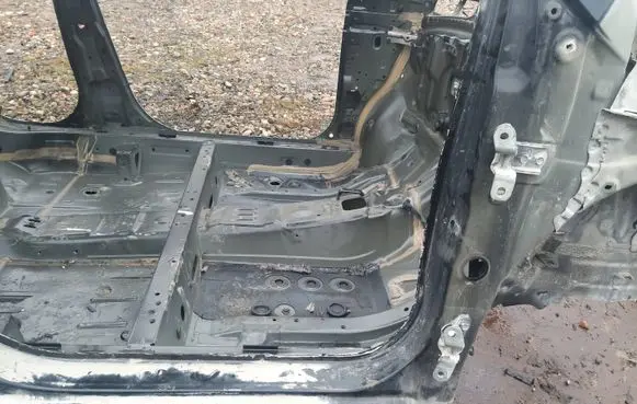 Peugeot 108 Sill 