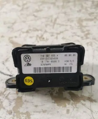 Volkswagen Golf V ESP acceleration yaw rate sensor 7H0907655A