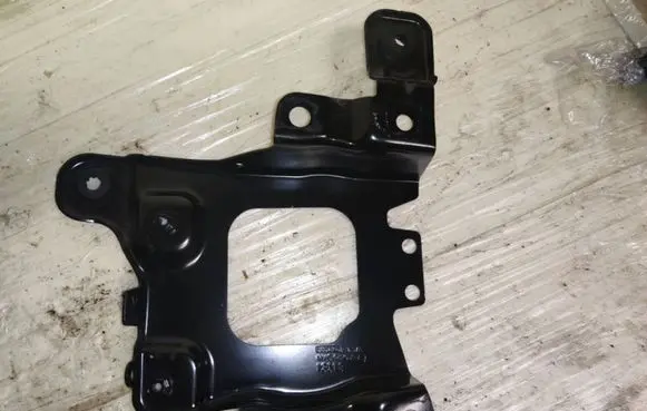 Ford Transit - Tourneo Connect Air filter cleaner box bracket assembly KV6RR6K034A 13518