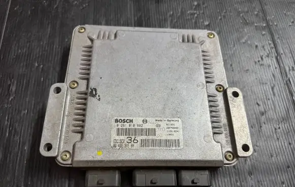 Fiat Scudo Engine control unit/module ECU 9645534580 0281010882 EDC15C2