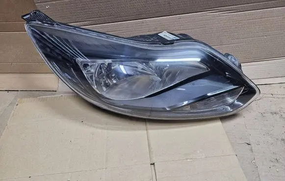 Ford Focus Headlight/headlamp BM5113W029CK 25175L 1482114822