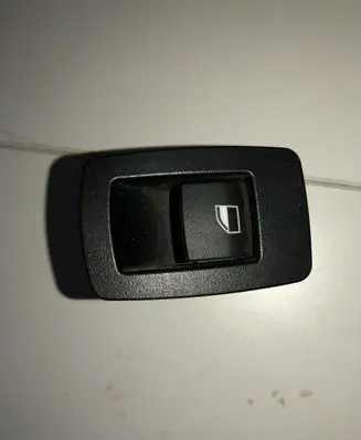 BMW 5 F10 F11 Electric window control switch 9208106