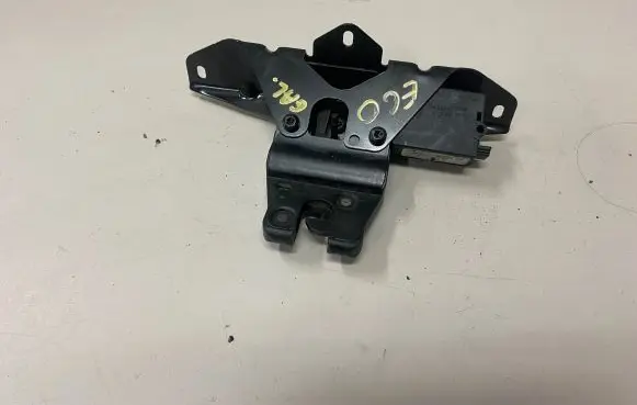 BMW 5 E60 E61 Tailgate/trunk/boot lock/catch/latch 7071594