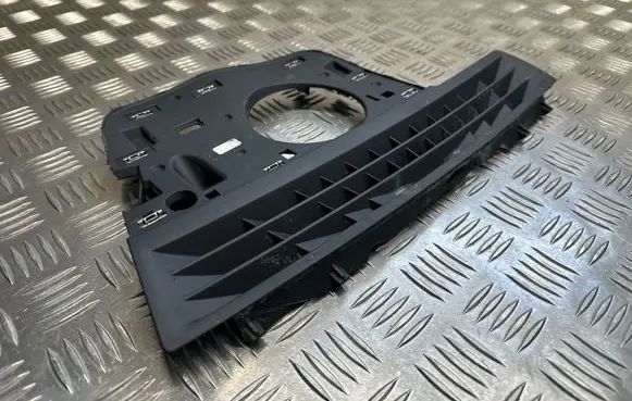 Mercedes-Benz C W206 Dash center speaker trim cover A2066806800 83812004 YAP840621