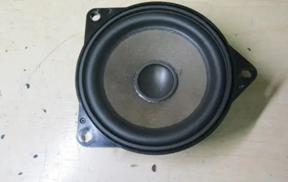 BMW X5 F15 Front door high frequency speaker 9295684 R583