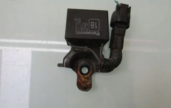Lexus IS III XE30 Other relay 8293053010