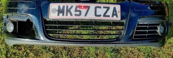 Volkswagen Golf V Front bumper