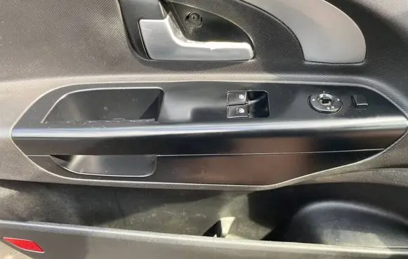 KIA Ceed Front door window regulator with motor
