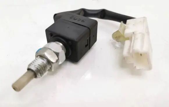 Clutch pedal sensor