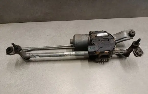 Volkswagen Golf VII Front wiper linkage and motor 3397021672 5G1955119A