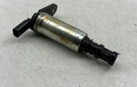 Chrysler Pacifica Turbo solenoid valve 05047897AC