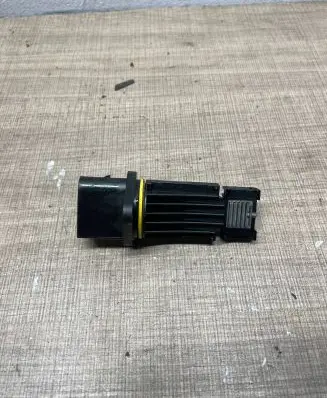 Mercedes-Benz E W211 Mass air flow meter 72268407