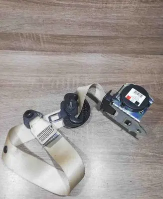 BMW 5 E60 E61 Front seatbelt 601629800D 080612