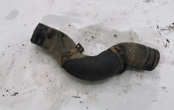 Nissan X-Trail T31 Engine coolant pipe/hose NOCODE