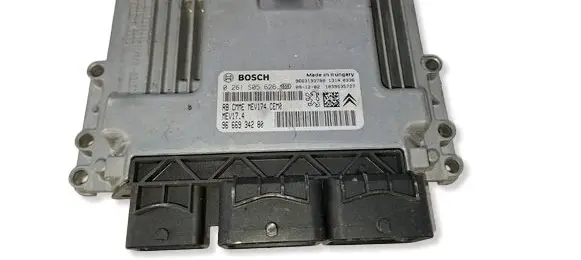 Peugeot 3008 I Engine control unit/module 9663193780 9666934280 0261S05626